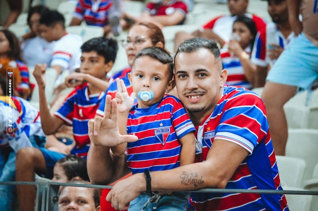 Saiba como se cadastrar no cartão de gratuidade do Fortaleza para crianças