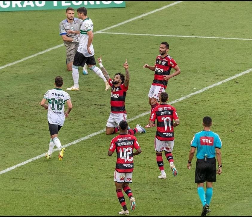 Corinthians e Flamengo vencem na 1ª rodada do Brasileirão