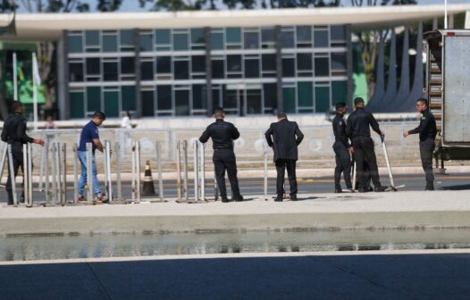 Presidência retira grades do Palácio do Planalto