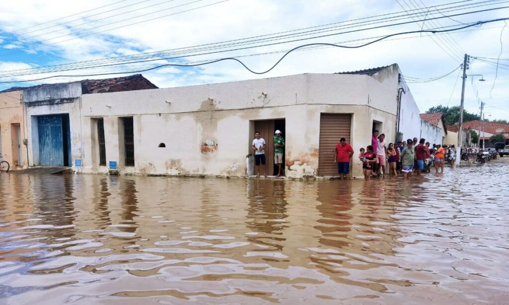 Ceará contabiliza 16 cidades em situação de emergência por excesso de chuvas, reconhece Governo Federal