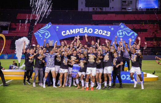 Ceará realiza carreata de celebração do tricampeonato da Copa do Nordeste