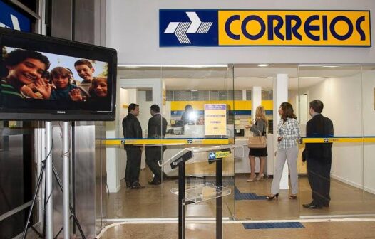 Correios realizam venda de quase 4 mil itens usados no Ceará