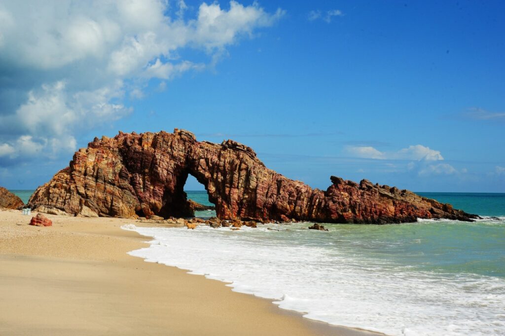 Ceará busca gestão compartilhada do Parque Nacional de Jericoacoara com o governo federal