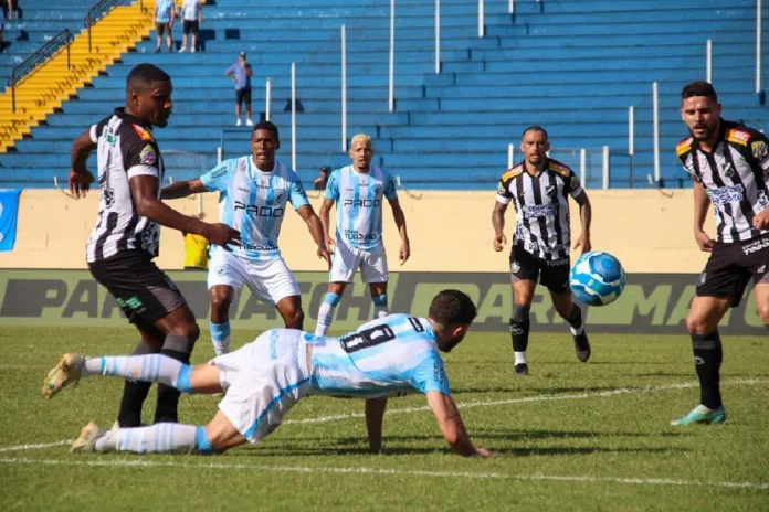 Londrina x Ponte Preta: assista ao vivo ao jogo de hoje do Brasileirão Série B