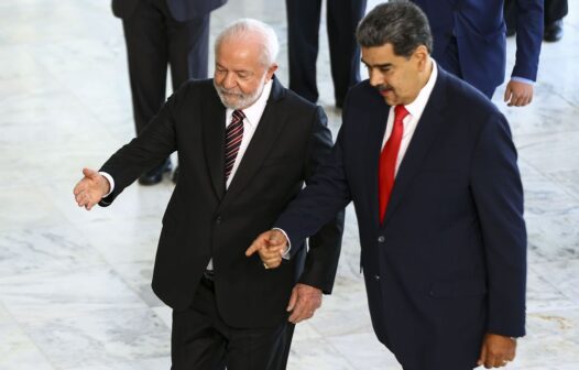 Lula diz que encontro com Maduro é histórico e defende ‘integração plena’ com a Venezuela