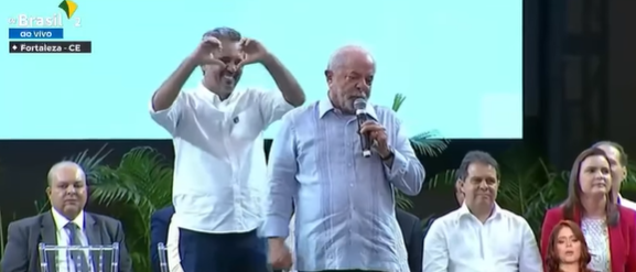 “O Ceará será bem tratado porque me trata muito bem”, diz Lula em discurso