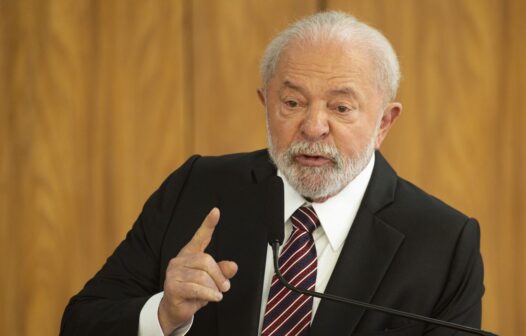 Lula diz ser insanidade PL do aborto
