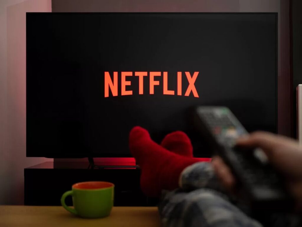 Netflix é notificada por cobrança em compartilhamento de senhas; entenda