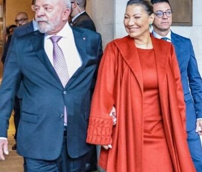 Lula e Janja participam da cerimônia de coroação do Rei Charles III