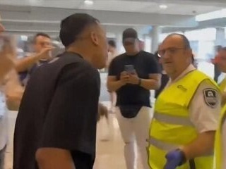 Assessor de Vinicius Junior acusa segurança de racismo no estádio do jogo Brasil x Guiné