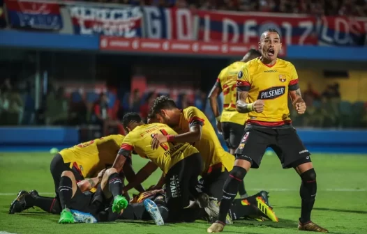 Barcelona de Guayaquil x Cerro Porteño: saiba onde assistir ao vivo ao jogo de hoje da Taça Libertadores