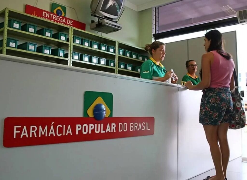 Beneficiários do Bolsa Família terão acesso gratuito a medicamentos em nova versão do Farmácia Popular