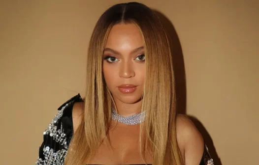 Beyoncé sofreu bullying durante a infância e era tímida, revela mãe