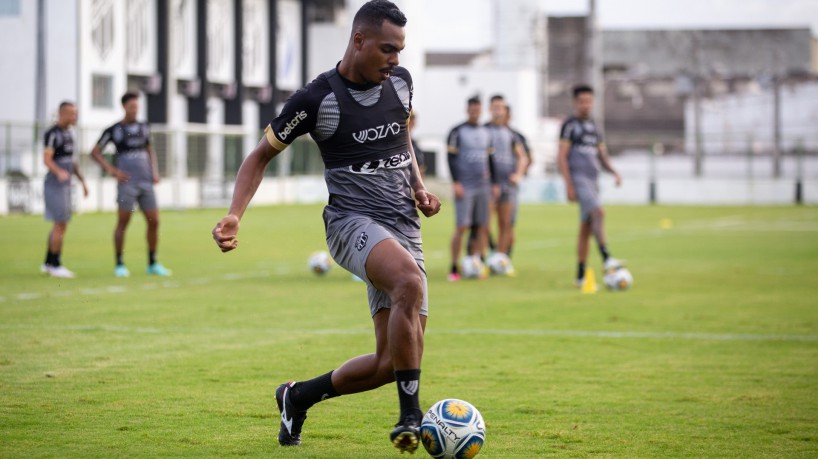 Ceará sofre com desfalques para o jogo contra o Sampaio Corrêa