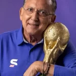 Galvão Bueno é internado em Londrina, interior do Paraná, na noite de Natal