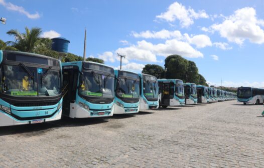 Guerra entre facções no Carlito Pamplona altera linhas de ônibus em Fortaleza; veja quais