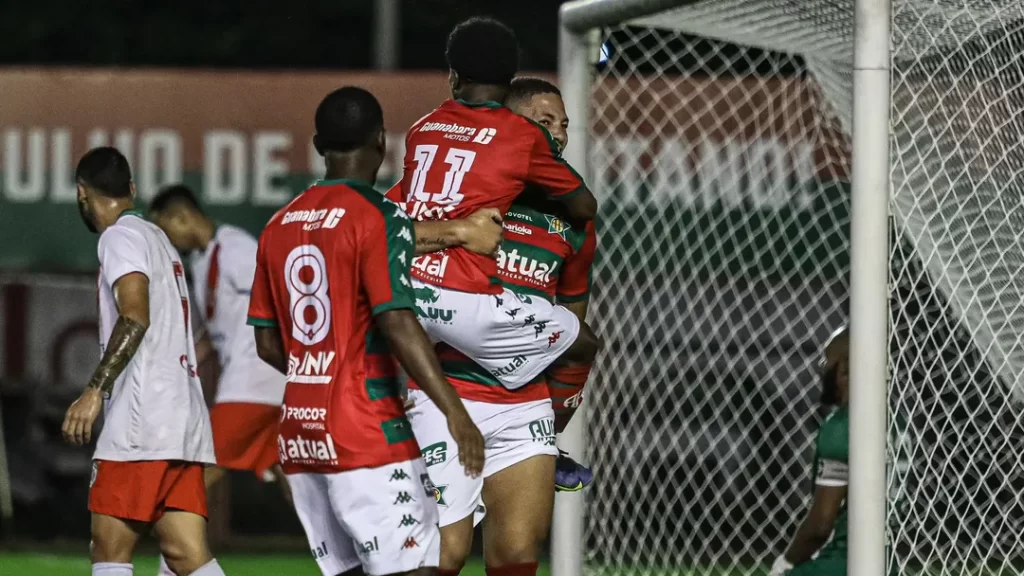 Resende x Real Noroeste: saiba onde assistir ao vivo ao jogo de hoje do Brasileirão Série D