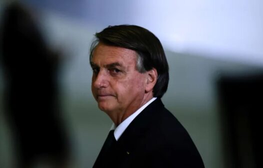 Julgamento que pode impedir Bolsonaro de ser candidato será nesta semana