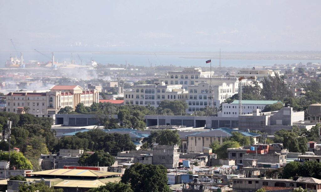 Brasil estuda formas de auxiliar o Haiti no combate à violência