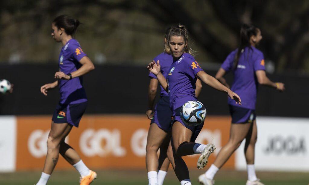 É hoje! Veja como vai funcionar ponto facultativo nos jogos da seleção  feminina de futebol