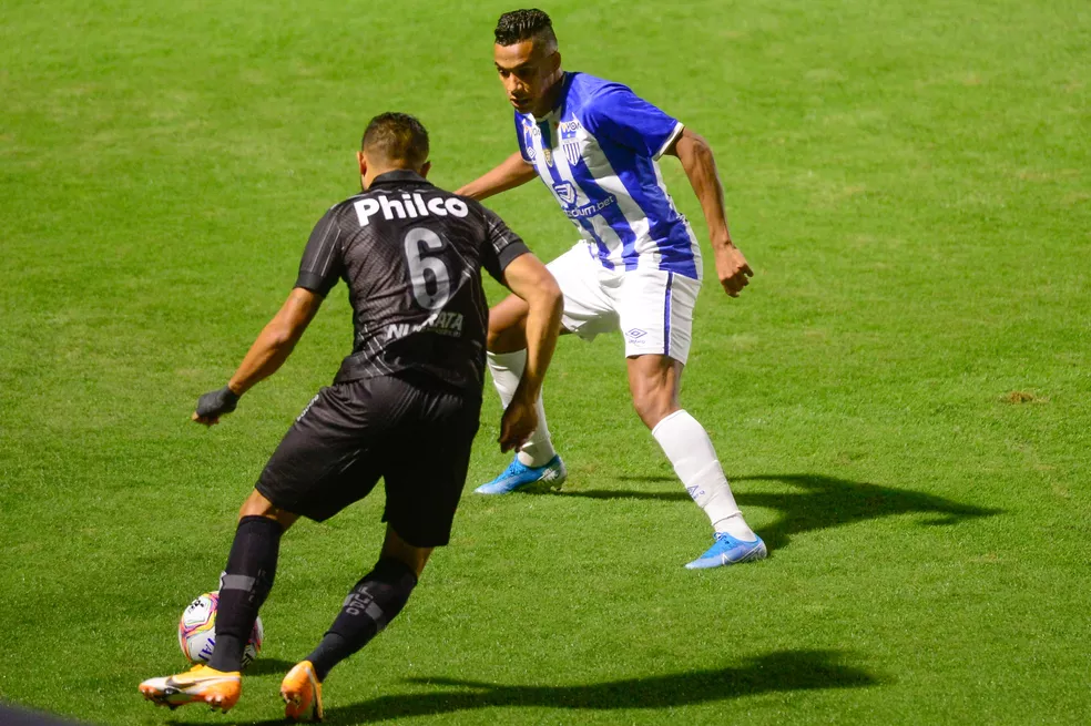 Avaí x Ponte Preta: saiba onde assistir ao vivo ao jogo (08/07)