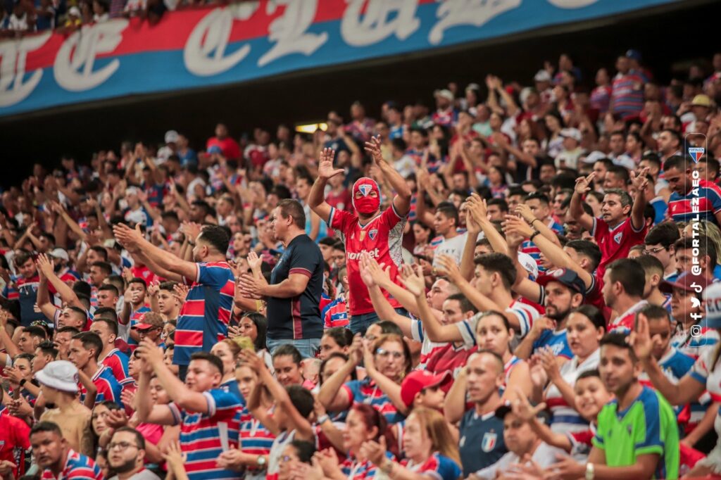 Com promoção, Fortaleza inicia venda de ingressos para o jogo contra o Bragantino