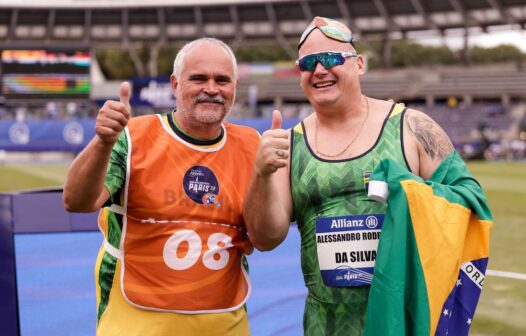 Alessandro Silva é tricampeão mundial paralímpico em Paris