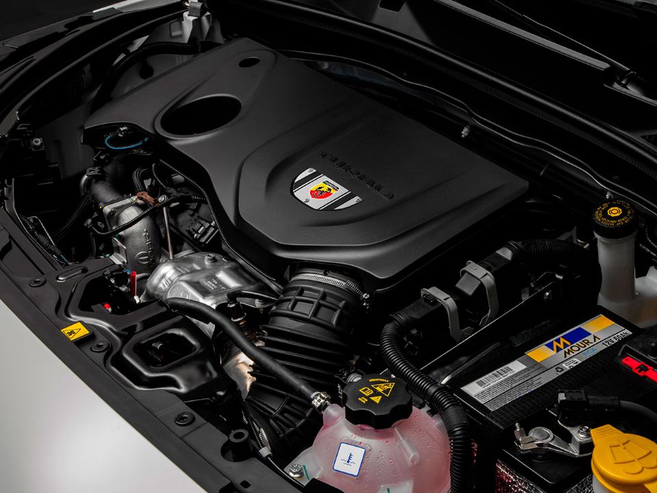 Pulse Abarth 2024 (Foto:divulgação)