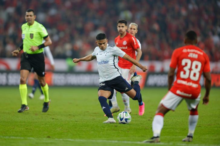 Cruzeiro x Vasco, AO VIVO, com a Voz do Esporte, às 17h30