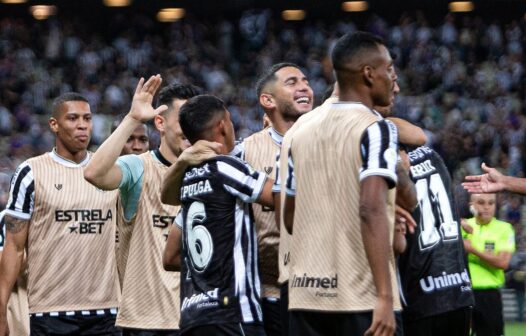 Ceará faz 3×0 no Botafogo-SP e vence a primeira após a volta de Guto Ferreira