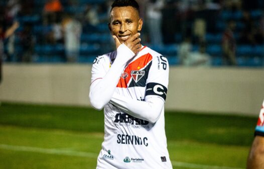 Ciel celebra três gols na vitória do Ferroviário: “feliz demais pela minha volta