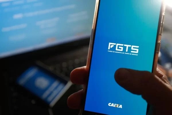 Caixa começa a distribuir lucro do FGTS nesta quinta-feira (27)