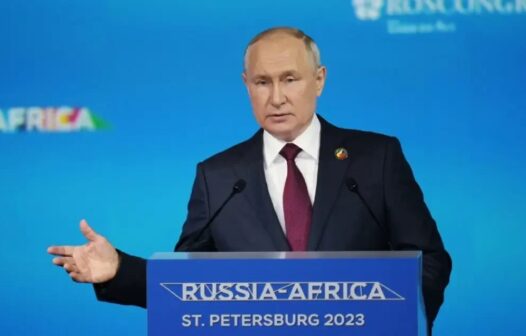 Líderes africanos devem pressionar Putin por plano de paz na Ucrânia