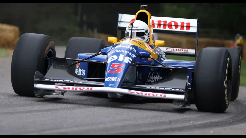 Sebastian Vettel trouxe para o Goodwood Festival of Speed a lendária Williams FW14B de Nigel Mansell.