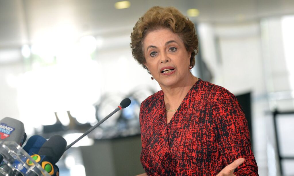 TRF-1 mantém arquivamento de ação contra Dilma por "pedaladas fiscais"