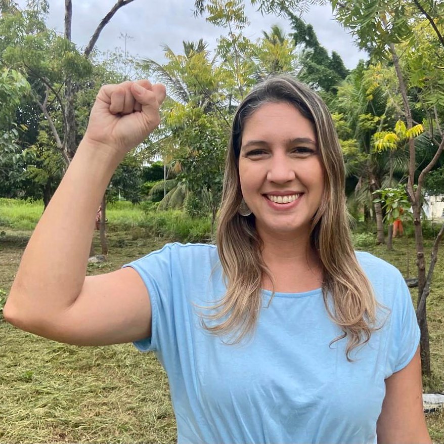 Larissa Gaspar se apresenta para disputar Prefeitura de Fortaleza pelo PT