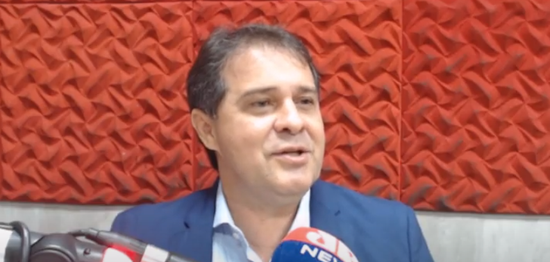 Evandro Leitão despista sobre candidatura à Prefeitura de Fortaleza: “O futuro a Deus pertence”