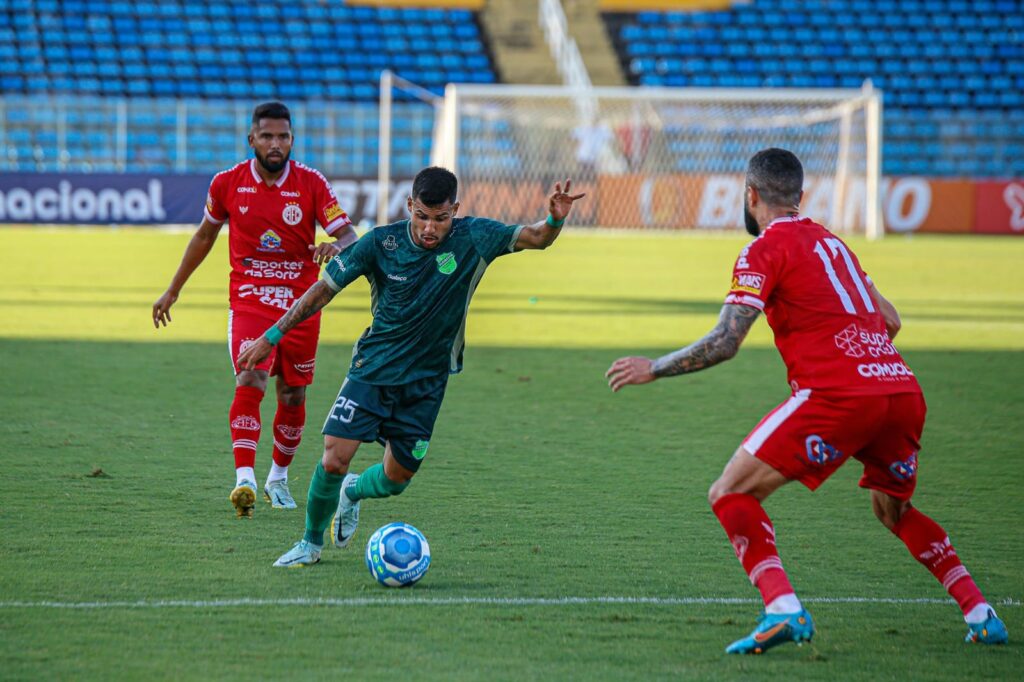 Floresta vence o América-RN e se mantém na Série C do Brasileiro em 2024