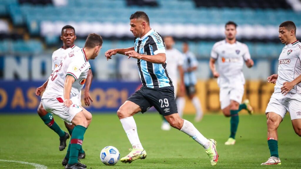 Grêmio x Fluminense saiba onde assistir ao vivo ao jogo (1308)