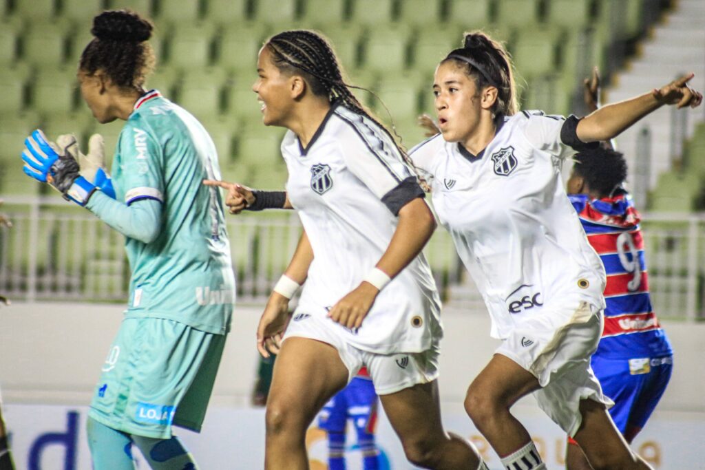 De virada, Ceará vence o Clássico-Rainha por 2 a 1 na largada do Campeonato Cearense