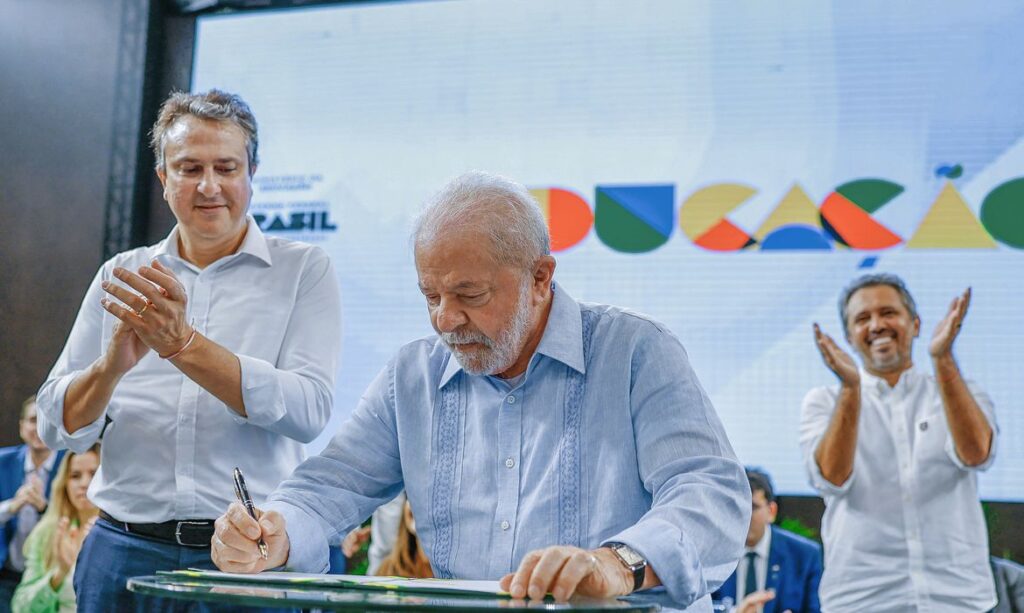 Lula deve visitar Fortaleza em meio a disputas internas no PT