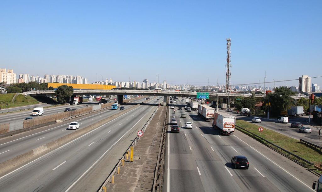 Novo PAC Planeja mais de 300 obras em rodovias e ferrovias com investimento de R$ 1,7 trilhão