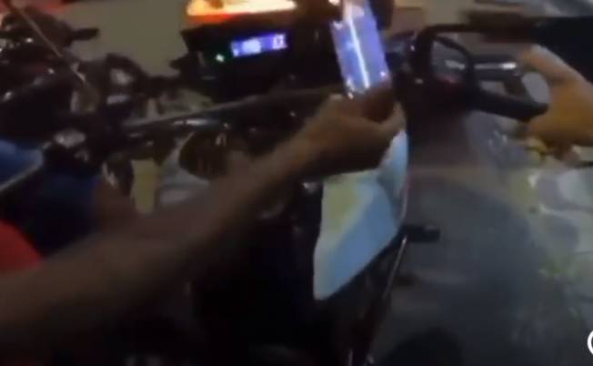 Motociclista por aplicativo filma o próprio assalto em Fortaleza