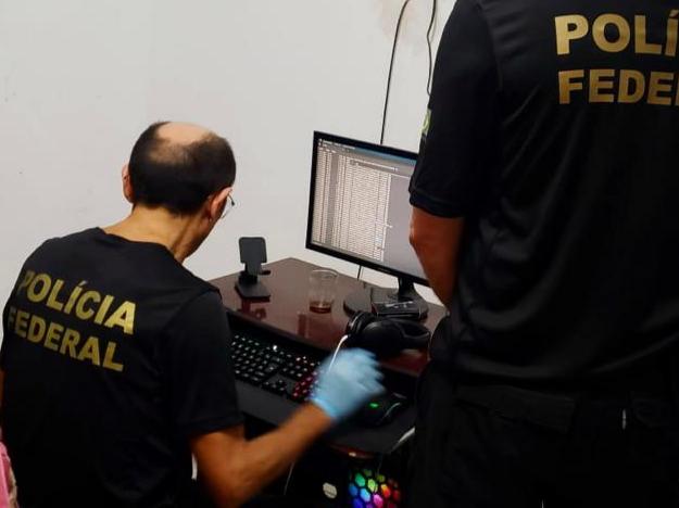 Polícia Federal desarticula comércio de pornografia infantojuvenil em Crateús; um suspeito foi preso