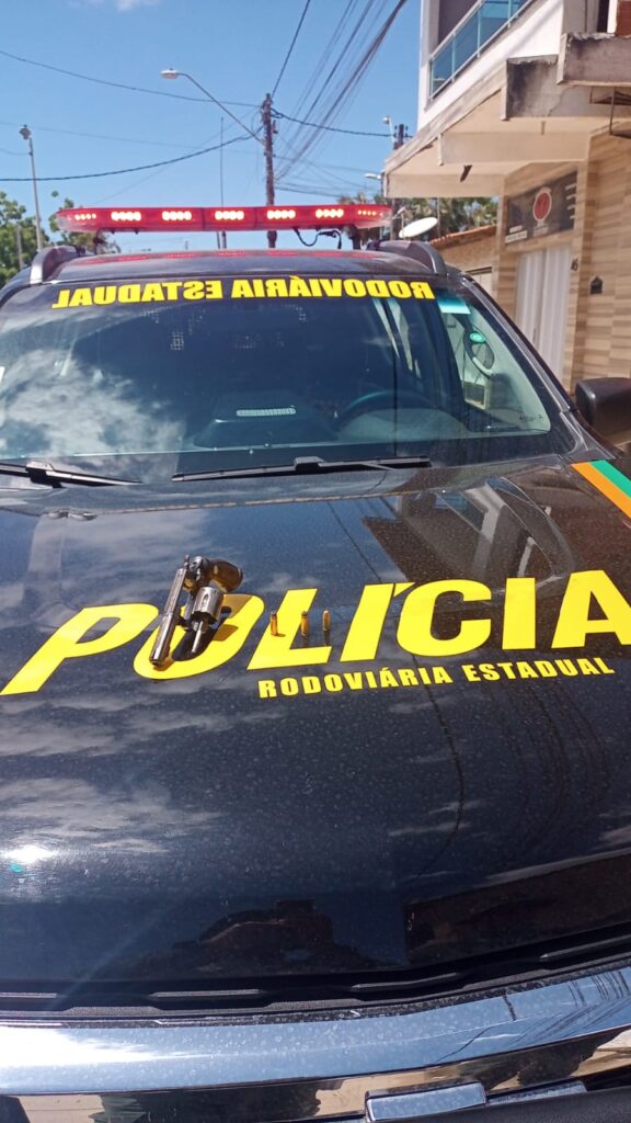 Policial de folga prende homem após realizar assaltos no bairro Canindezinho