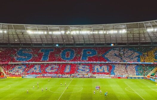 Conmebol veta dois mosaicos da torcida do Fortaleza para jogo contra Libertad