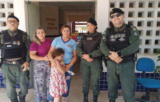 Menina de 5 anos se perde ao sair de casa para comprar doces para a mãe no interior do Ceará