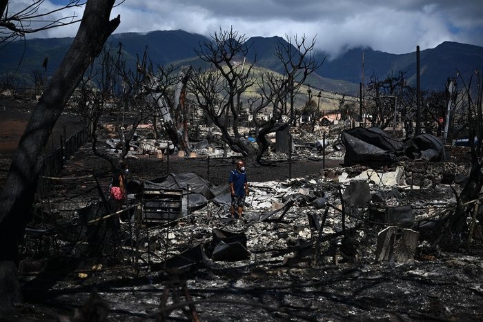 Sobe para 80 número de mortos em incêndios no Havaí