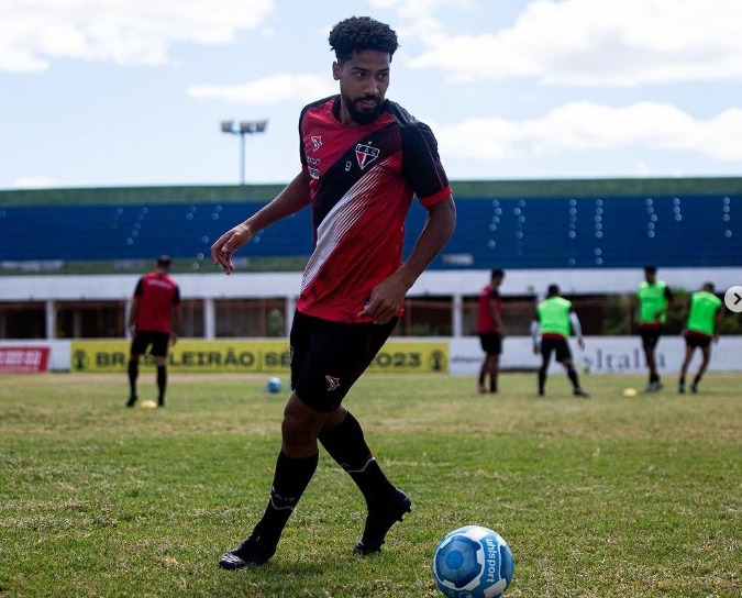 Ferroviário enfrenta Nacional de Patos, na Paraíba pelo jogo de ida das oitavas