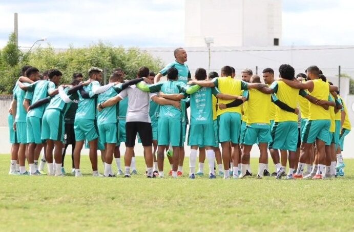 Ferroviário enfrenta Nacional de Patos, na Paraíba pelo jogo de ida das oitavas